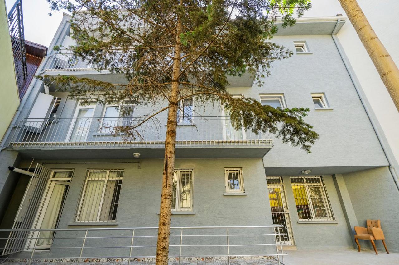 Spacious Apartment In The Historical Center Of Bursa Eksteriør bilde